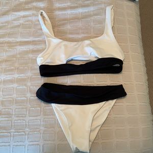 L-Space Black/White bikini
